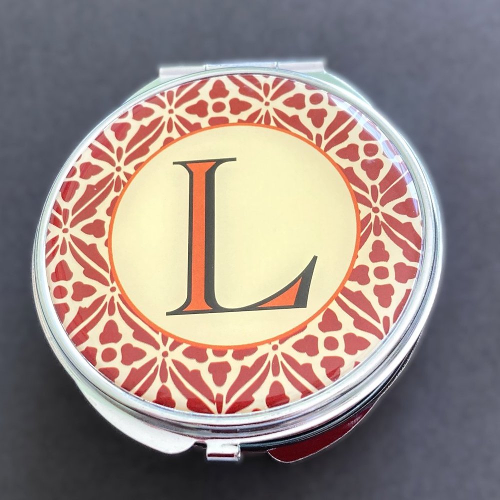 Compact Mirror - "L" initial - *FREEE with minimum purchase